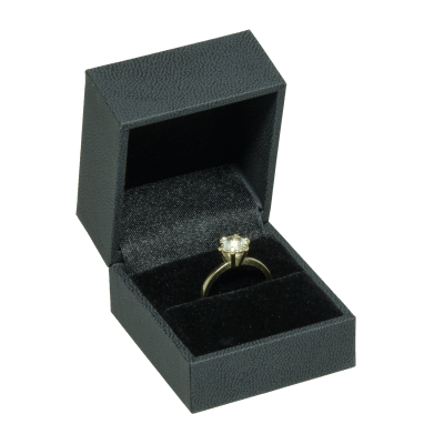 Estuche para anillos 5510 POESIE abierto en negro con anillo de compromiso